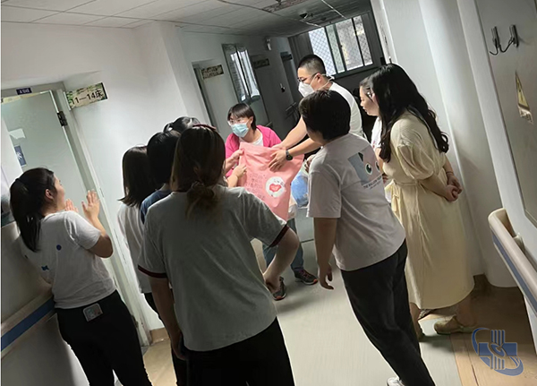 图片2.jpg 图片2.jpg
