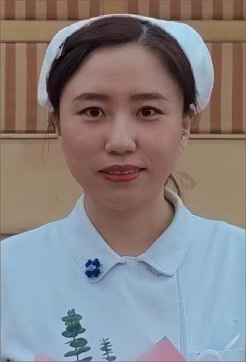 周冰