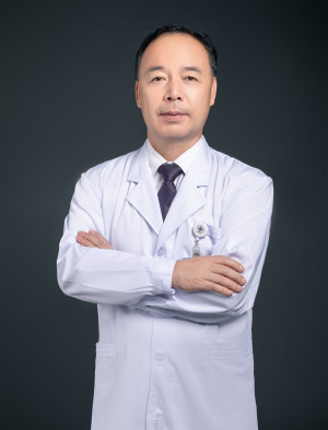 阿民布和